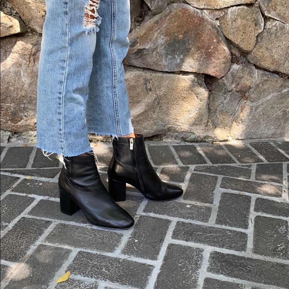 Halogen Alexa Bootie